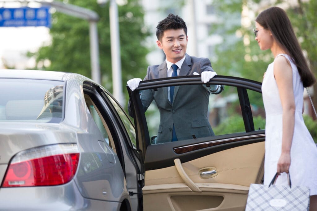 Affordable Luxury Transportation in Riyadh: Ride in Style