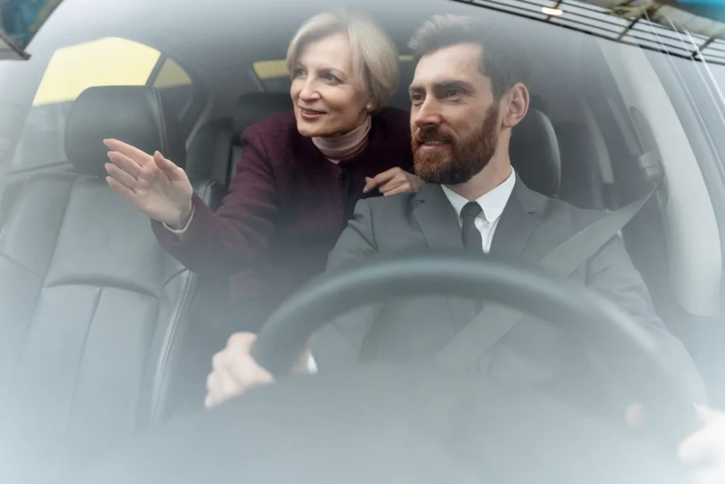 Riyadh Chauffeur Services for Tourists: Luxe Rides